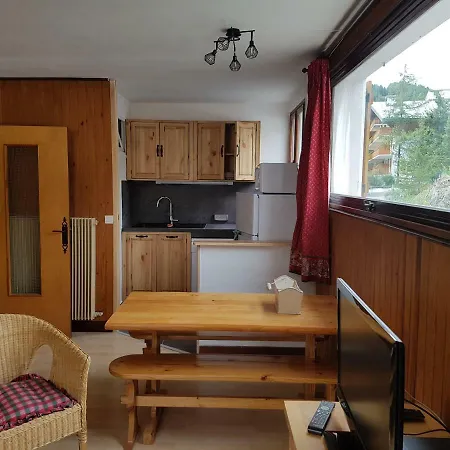 Le Petit Apartment *